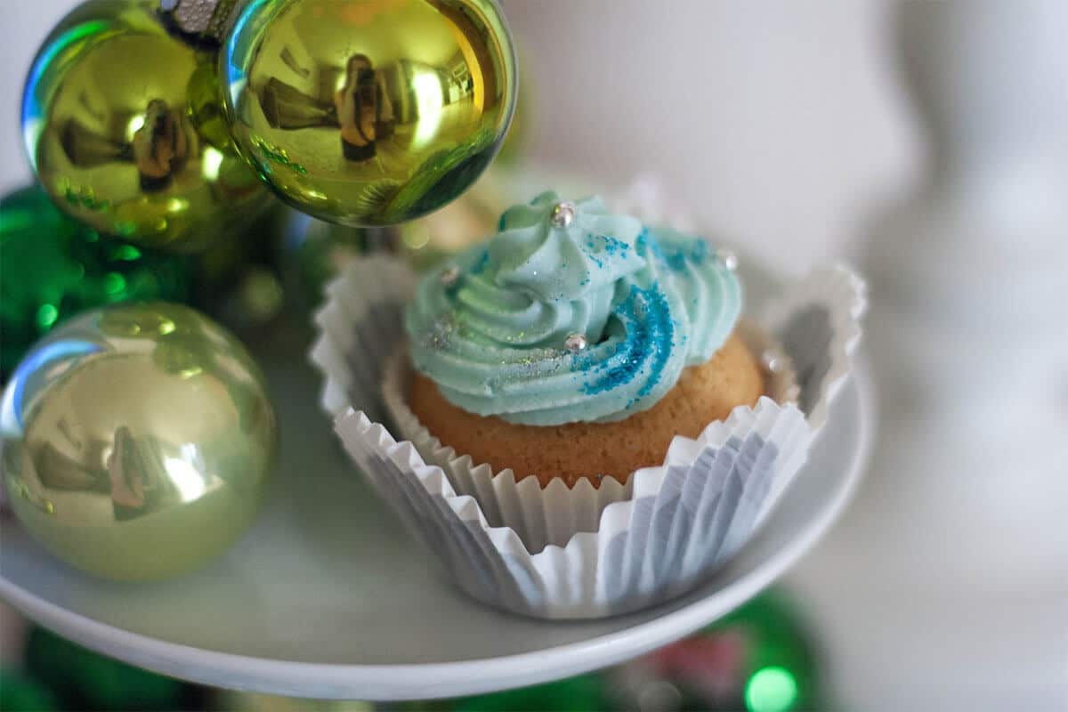 Frozen Cupcakes Glitter