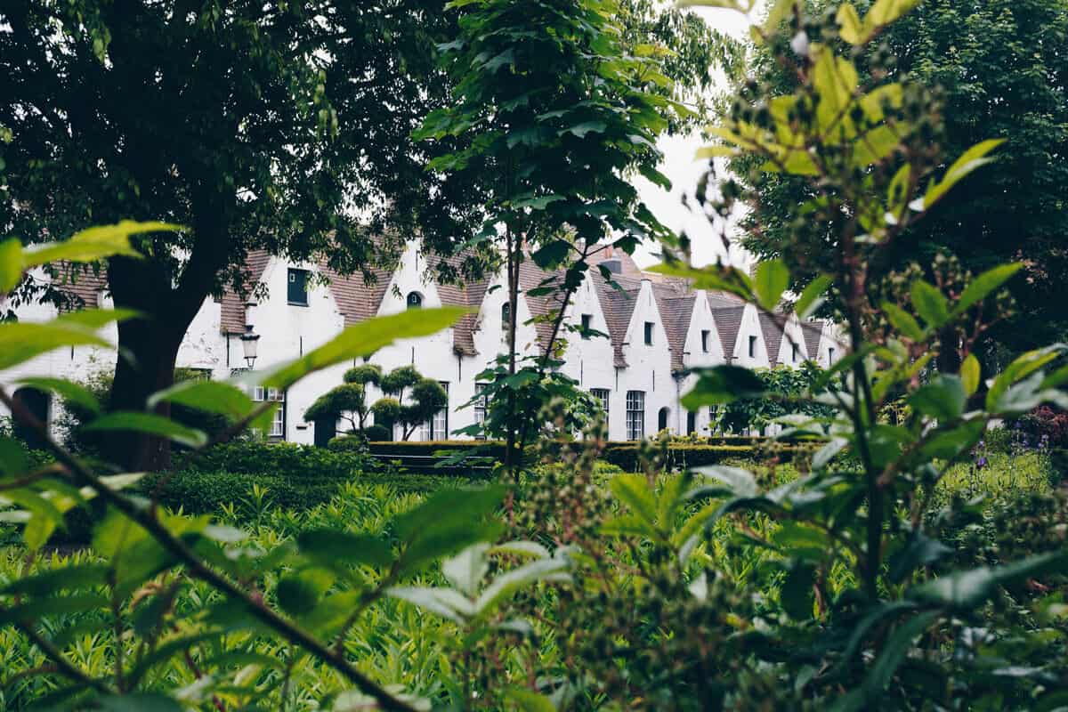 Beginenhof Klostergarten Brügge